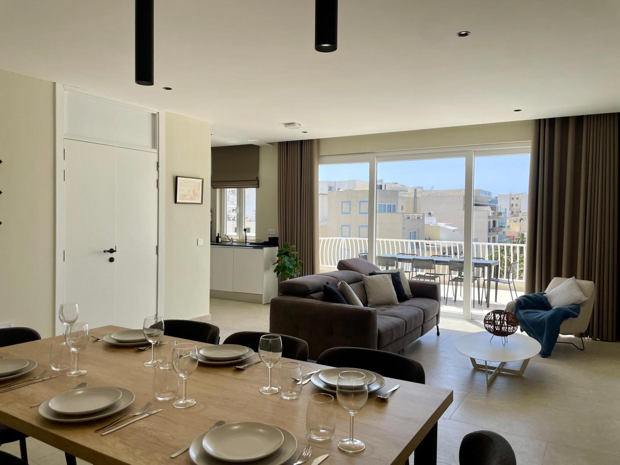 Bugibba Square Seafront Lux Apartments By Holi St. Paul's Bay Exterior foto